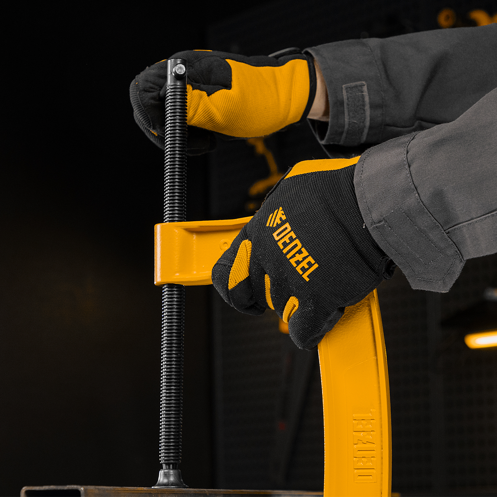 Струбцина G-образная, усиленная, 200 мм Denzel