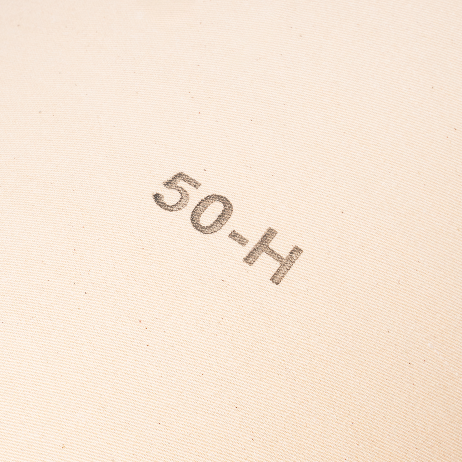 Шкурка на тканевой основе, зернистость № 50.775 мм х 30 м, "БАЗ" Россия