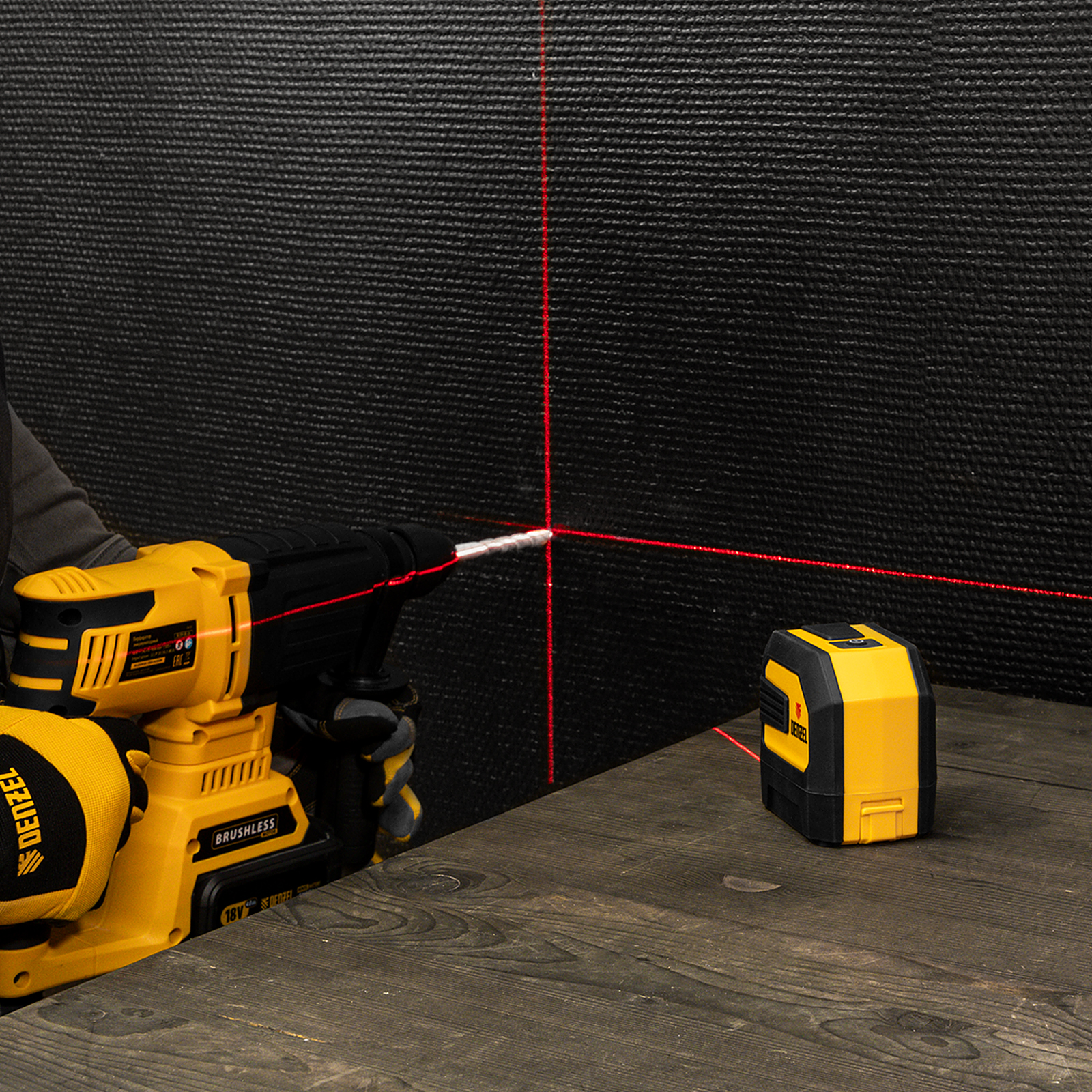 Лазерный уровень LX 02 Red, 20 м, 635 нм, резьба 1/4" Denzel