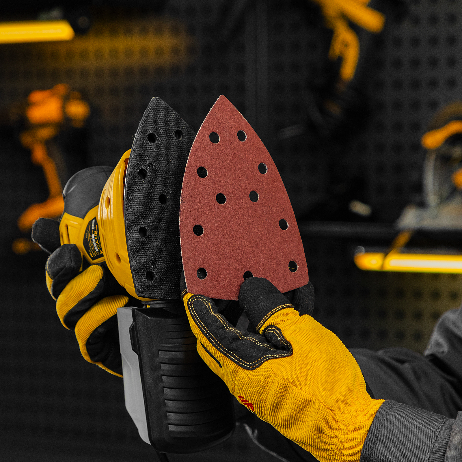 Треугольник абразивный на ворc. подложке под "липучку", перф., P 150, 150х150х100 мм, 5 шт. Denzel